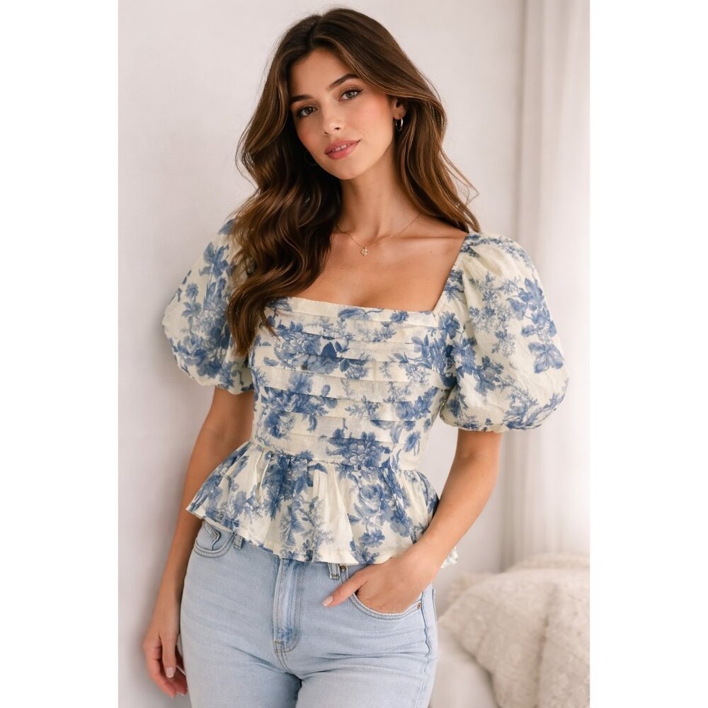 &merci Blue Floral Peplum Blouse Womens Size Small Cottagecore Puff Sleeve Top